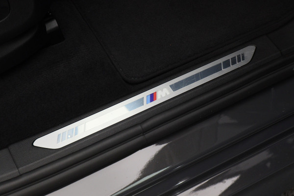 BMW X5 xDrive45e High Executive Laser, Panoramadak, 360° Camera, ACC, Luchtvering, H&K, Trekhaak, 21"