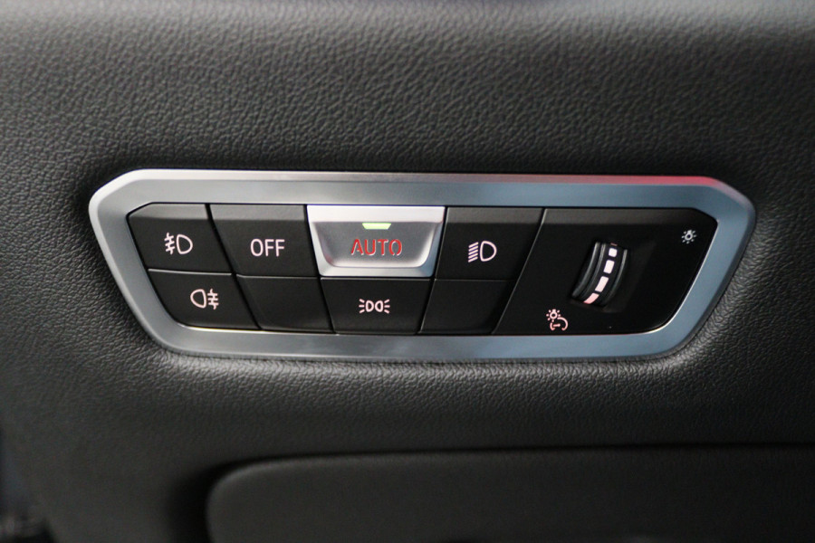 BMW X5 xDrive45e High Executive Laser, Panoramadak, 360° Camera, ACC, Luchtvering, H&K, Trekhaak, 21"