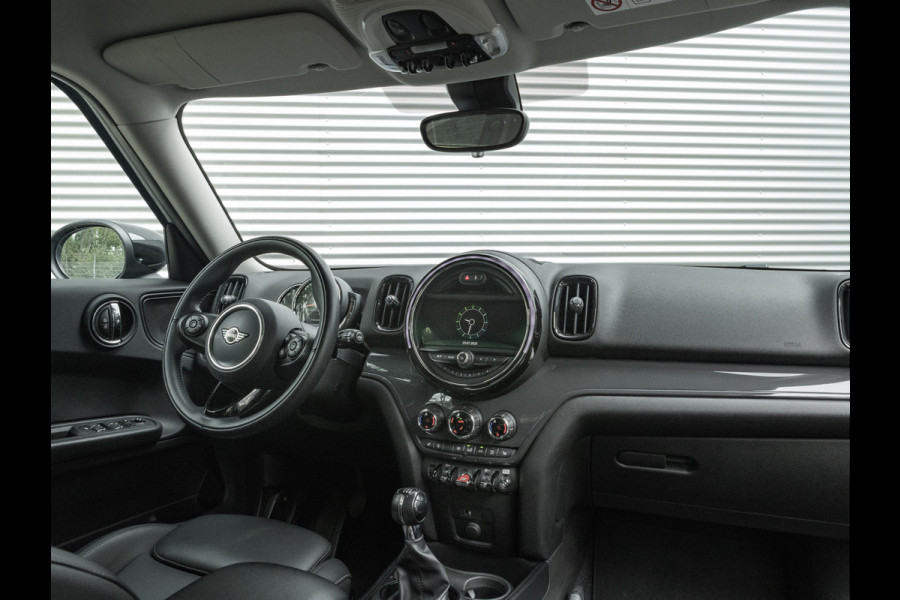 MINI Countryman 2.0 Cooper D - Sportstoelen - Navigatie XL - Stoelverwarming