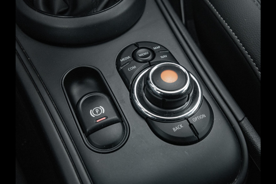 MINI Countryman 2.0 Cooper D - Sportstoelen - Navigatie XL - Stoelverwarming