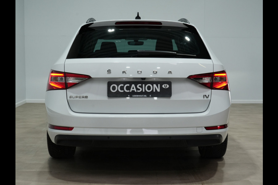 Škoda Superb Combi 1.4 TSI iV 204pk Business Edition Plus Trekhaak Camera 18"velgen Android/Carplay Keyless 215