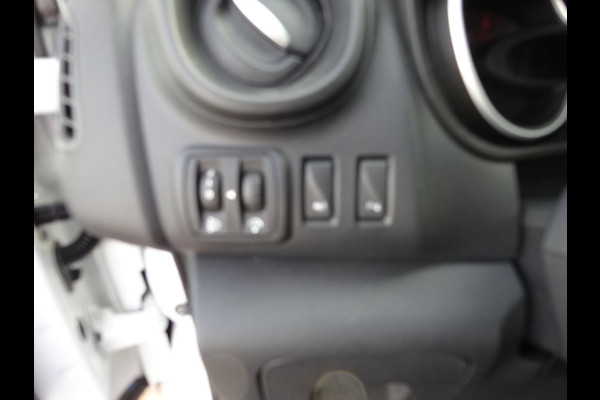 Renault Trafic 2.0 dCi 120 T29 L1H1 Comfort AIRCO NAVIGATIE CRUISE CONTROL