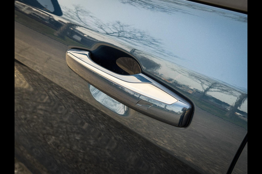 Lynk & Co 01 1.5 Orig NL|MY23|Zwarte hemel|Rolhoes|360 camera|Snelladen