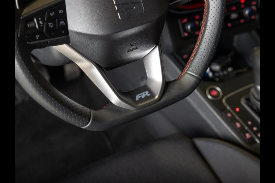 Seat Ibiza 1.0 EcoTSI FR Business Connect / 115pk / Achteruitrijcamera / Apple Carplay / Airco / Stoelverwarming /