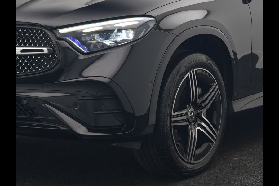 Mercedes-Benz GLC 300e 4MATIC AMG Line Plug In Hybrid 313pk Dealer O.H. PHEV | Trekhaak Af Fabriek | Adaptive Cruise | Burmester 3D | 360 Camera | Lederen Sportstoelen Memory & Verwarmd | 20"L.M | Digital Light | Sfeerverlichting | Keyless | Blis |