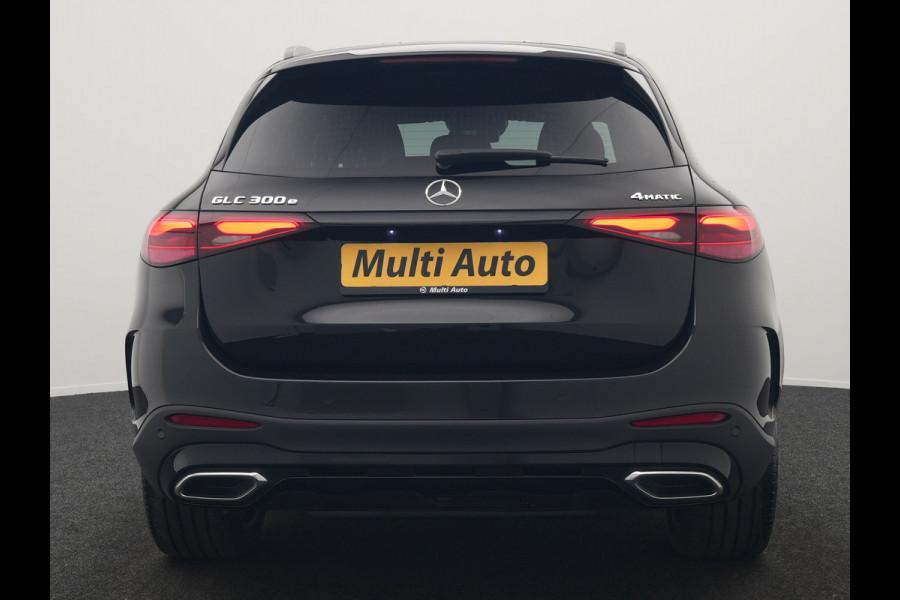 Mercedes-Benz GLC 300e 4MATIC AMG Line Plug In Hybrid 313pk Dealer O.H. PHEV | Trekhaak Af Fabriek | Adaptive Cruise | Burmester 3D | 360 Camera | Lederen Sportstoelen Memory & Verwarmd | 20"L.M | Digital Light | Sfeerverlichting | Keyless | Blis |