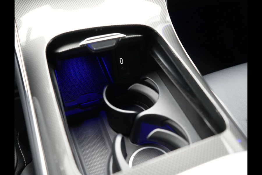 Mercedes-Benz GLC 300e 4MATIC AMG Line Plug In Hybrid 313pk Dealer O.H. PHEV | Trekhaak Af Fabriek | Adaptive Cruise | Burmester 3D | 360 Camera | Lederen Sportstoelen Memory & Verwarmd | 20"L.M | Digital Light | Sfeerverlichting | Keyless | Blis |