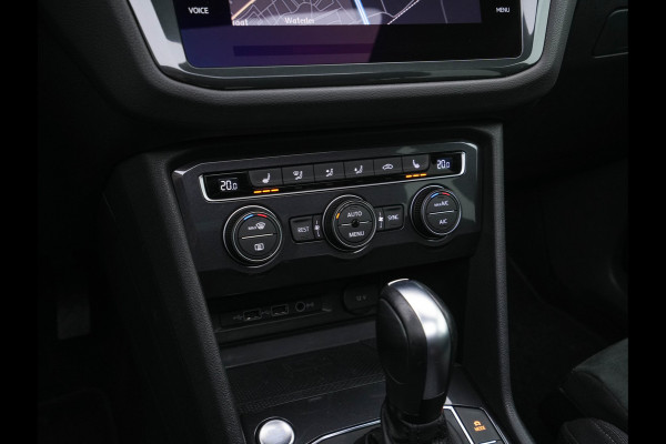 Volkswagen Tiguan Allspace 1.5 TSI R-Line Highline Business [ 7-Pers. ] Aut. *PANO | ARTVELOURS | FULL-LED | DIGI-COCKPIT | KEYLESS | ADAPTIVE-CRUISE | CAMERA | SHIFTPADDLES | CARPLAY | DAB+ | HEATED-COMFORTSEATS | NAVI-FULLMAP | PRIVACYGLASS | 19''ALU*
