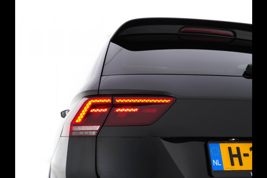 Volkswagen Tiguan Allspace 1.5 TSI R-Line Highline Business [ 7-Pers. ] Aut. *PANO | ARTVELOURS | FULL-LED | DIGI-COCKPIT | KEYLESS | ADAPTIVE-CRUISE | CAMERA | SHIFTPADDLES | CARPLAY | DAB+ | HEATED-COMFORTSEATS | NAVI-FULLMAP | PRIVACYGLASS | 19''ALU*