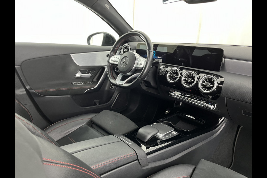 Mercedes-Benz A-Klasse 250 e AMG Limited Business Solution (Plug-In) (INCL-BTW) *PANO | LEATHER-MICROFIBRE | FULL-LED | AMBIENTLIGHT | HEATED-SPORTSEATS | WIDESCREEN-COCKPIT | DAB+ | NAVI-FULLMAP | CAMERA | PRIVACYGLASS | 18''ALU*