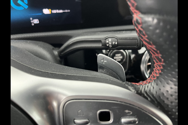 Mercedes-Benz A-Klasse 250 e AMG Limited Business Solution (Plug-In) (INCL-BTW) *PANO | LEATHER-MICROFIBRE | FULL-LED | AMBIENTLIGHT | HEATED-SPORTSEATS | WIDESCREEN-COCKPIT | DAB+ | NAVI-FULLMAP | CAMERA | PRIVACYGLASS | 18''ALU*