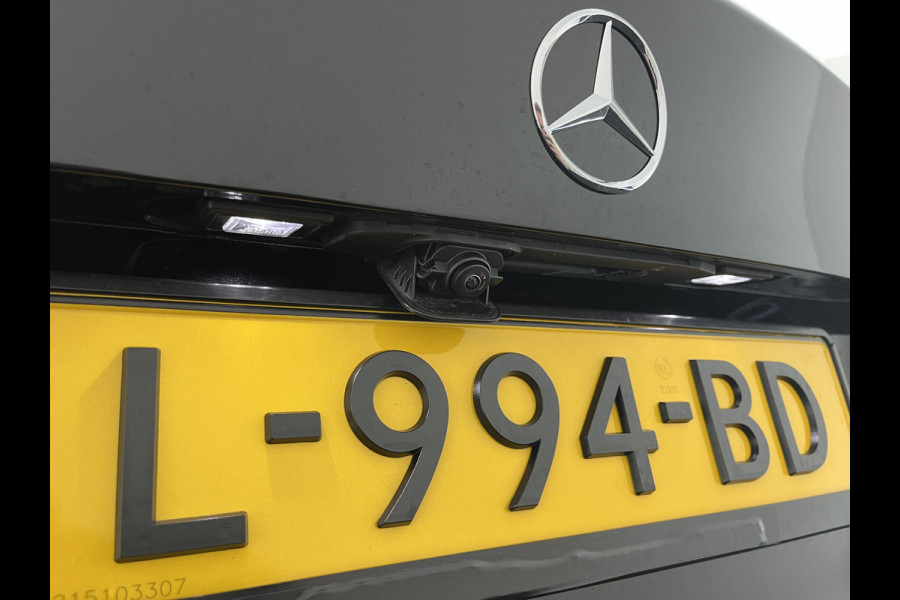 Mercedes-Benz A-Klasse 250 e AMG Limited Business Solution (Plug-In) (INCL-BTW) *PANO | LEATHER-MICROFIBRE | FULL-LED | AMBIENTLIGHT | HEATED-SPORTSEATS | WIDESCREEN-COCKPIT | DAB+ | NAVI-FULLMAP | CAMERA | PRIVACYGLASS | 18''ALU*