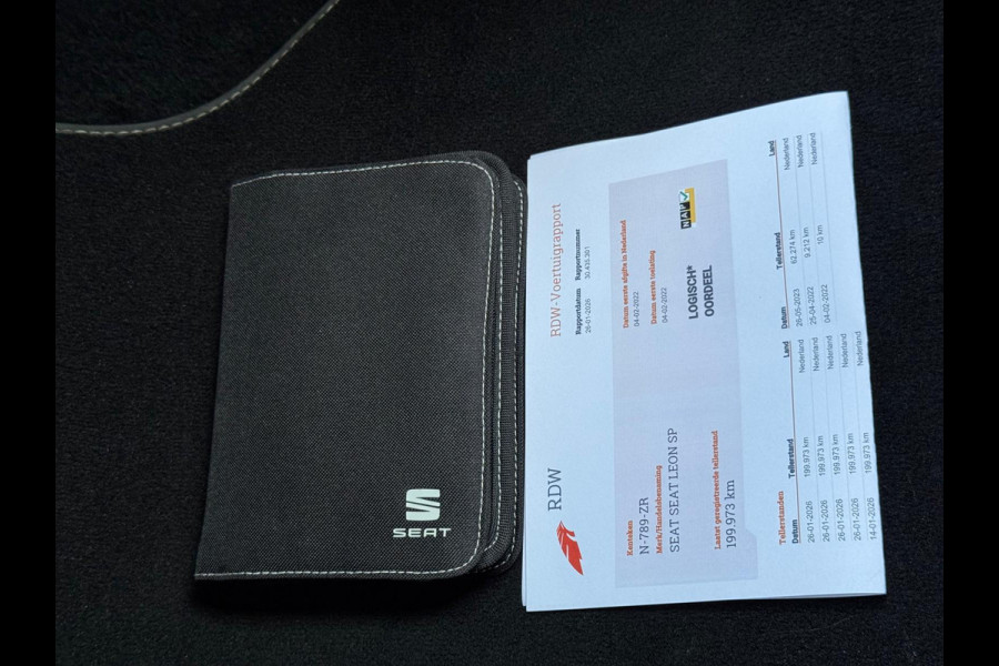 Seat Leon Sportstourer 1.0 eTSI AUTOMAAT FR Business Intense, VOL OPTIES, panoramadak, dealer onderhoud,trekhaak, 1 e eig, NL auto