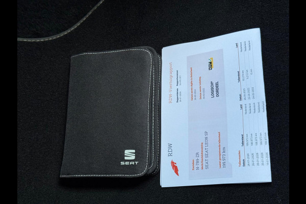 Seat Leon Sportstourer 1.0 eTSI AUTOMAAT FR Business Intense, VOL OPTIES, panoramadak, dealer onderhoud,trekhaak, 1 e eig, NL auto