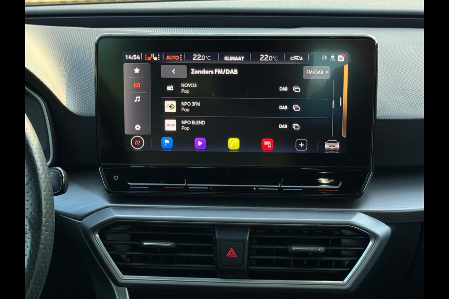 Seat Leon Sportstourer 1.0 eTSI AUTOMAAT FR Business Intense, VOL OPTIES, panoramadak, dealer onderhoud,trekhaak, 1 e eig, NL auto