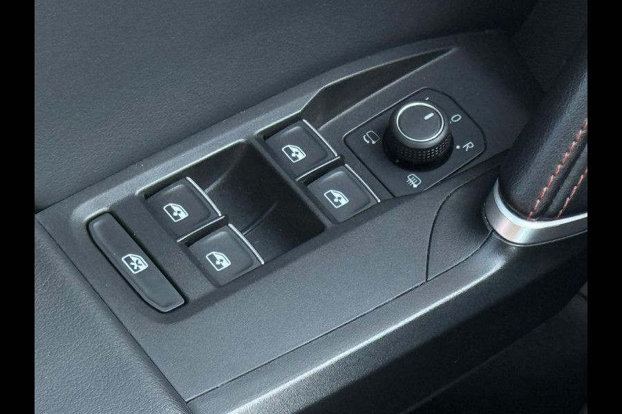 Seat Leon Sportstourer 1.0 eTSI AUTOMAAT FR Business Intense, VOL OPTIES, panoramadak, dealer onderhoud,trekhaak, 1 e eig, NL auto