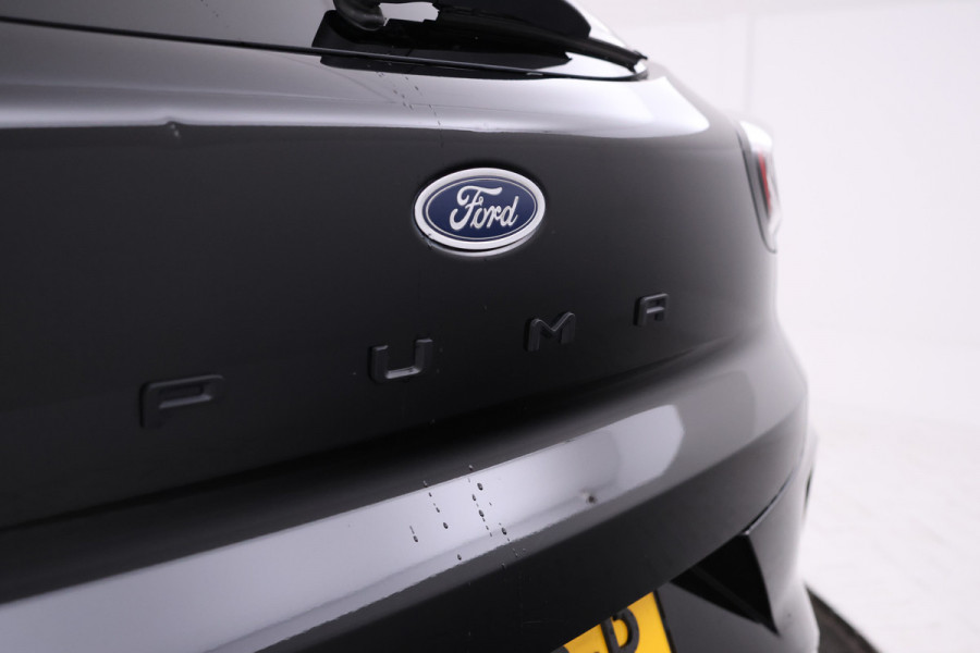 Ford Puma 1.5 TDCI St-line Uniek!, Panorama, Spoilers, Navi, Apple carplay etc. etc.