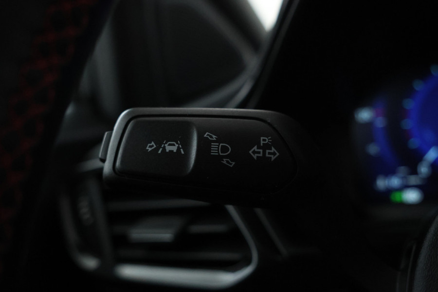 Ford Puma 1.5 TDCI St-line Uniek!, Panorama, Spoilers, Navi, Apple carplay etc. etc.