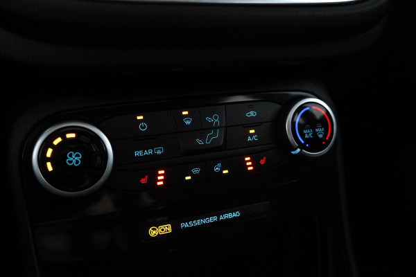 Ford Puma 1.5 TDCI St-line Uniek!, Panorama, Spoilers, Navi, Apple carplay etc. etc.