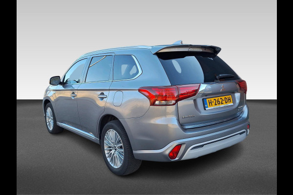 Mitsubishi Outlander 2.4 PHEV Pure+