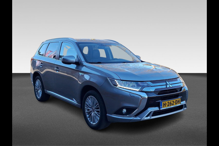 Mitsubishi Outlander 2.4 PHEV Pure+