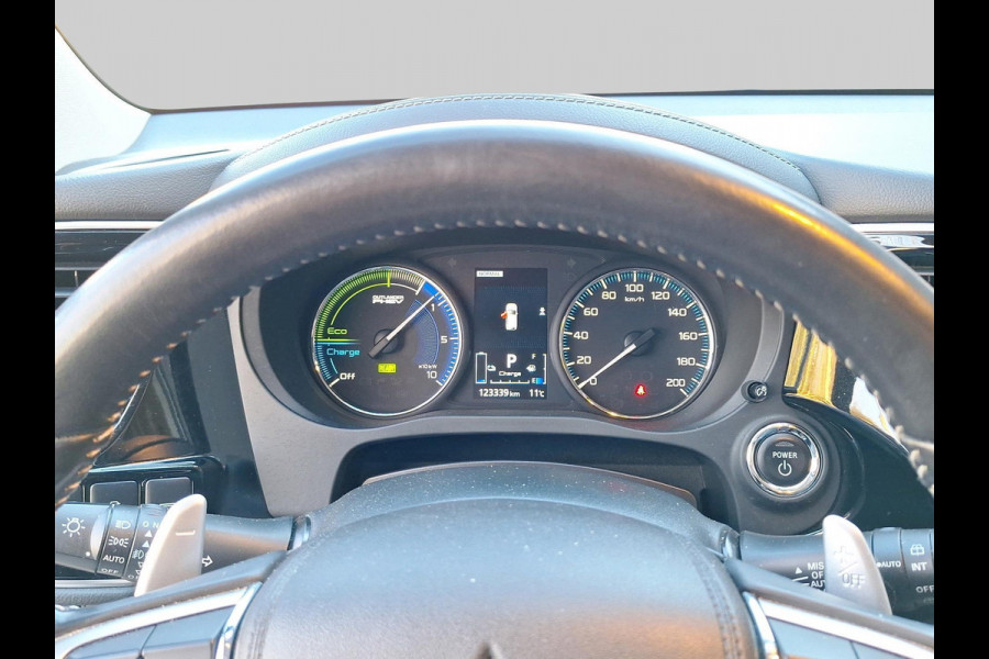 Mitsubishi Outlander 2.4 PHEV Pure+