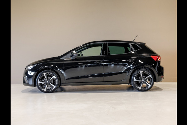 Seat Ibiza 1.0 TSI Style Business Connect FR / 116pk / Achteruitrijcamera / Apple Carplay / Airco / Stoelverwarming
