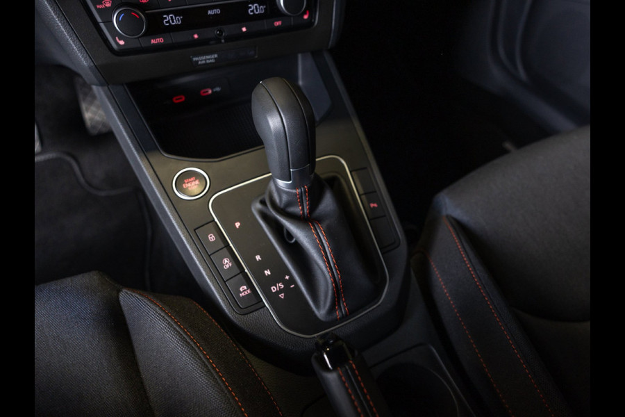 Seat Ibiza 1.0 TSI Style Business Connect FR / 116pk / Achteruitrijcamera / Apple Carplay / Airco / Stoelverwarming