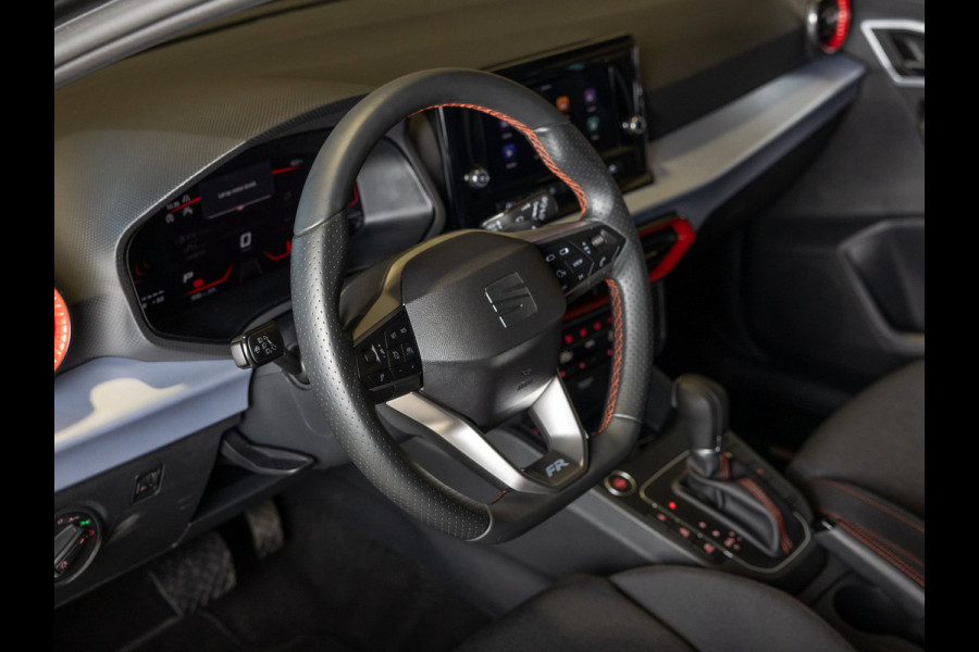 Seat Ibiza 1.0 TSI Style Business Connect FR / 116pk / Achteruitrijcamera / Apple Carplay / Airco / Stoelverwarming