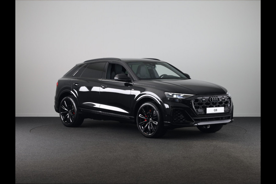 Audi Q8 Pro Line S 55 TFSI e 394 pk | Bang & Olufsen Premium 3D | Glazen panoramadak | Vierwielbesturing | Assistentie. plus, remote park |
