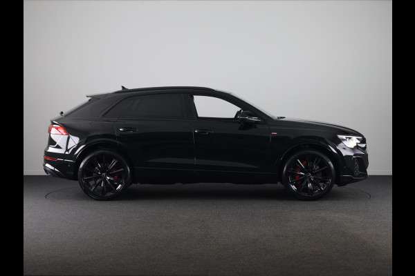 Audi Q8 Pro Line S 55 TFSI e 394 pk | Bang & Olufsen Premium 3D | Glazen panoramadak | Vierwielbesturing | Assistentie. plus, remote park |