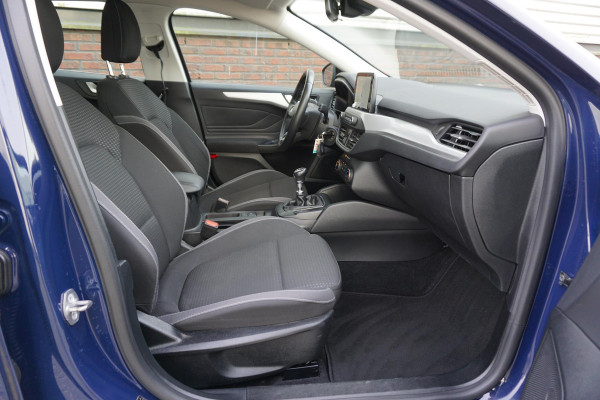 Ford FOCUS Wagon 1.0 EcoB.125PK Hybrid Business/Camera/AppleCarPlay Rijklaar incl.Garantie.