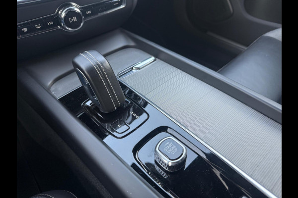 Volvo V60 2.0 B4 205 pk R-Design sport, Black edition, vele opties, sport leder, dealer onderhouden, 1 e eigenaar, NL auto met nap