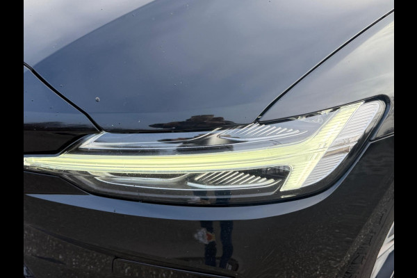 Volvo V60 2.0 B4 205 pk R-Design sport, Black edition, vele opties, sport leder, dealer onderhouden, 1 e eigenaar, NL auto met nap