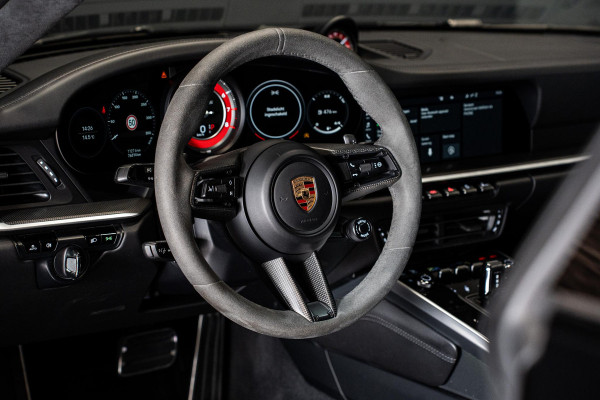 Porsche 911 3.8 Turbo S *Keramisch / Burmester / Lift-Systeem / Carbon / Stoelventilatie / Nachtzicht / Vierwielbesturing*