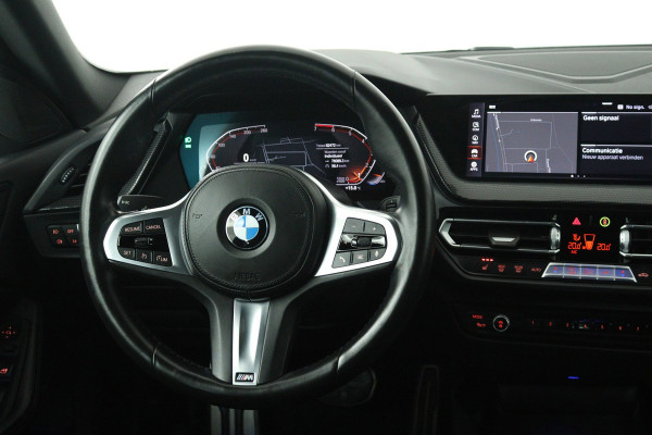 BMW 2 Serie Gran Coupé 218i High Executive Edition (PANORAMADAK, SFEERVERLICHTING. STOELVERWARMING, DEALER ONDERHOUDEN)