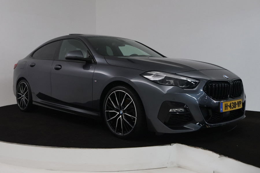 BMW 2 Serie Gran Coupé 218i High Executive Edition (PANORAMADAK, SFEERVERLICHTING. STOELVERWARMING, DEALER ONDERHOUDEN)