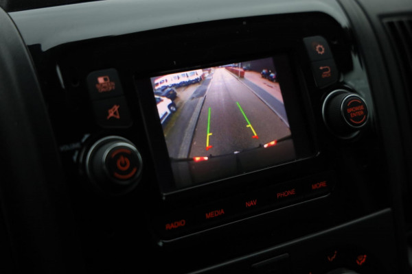 Peugeot Boxer 2.2 BlueHDi 140PK L3/H2 ZWART NAVI CAMERA PDC CRUISE CONTROL AIRCO LEASE V/A 122,- P.M. INRUIL MOGELIJK