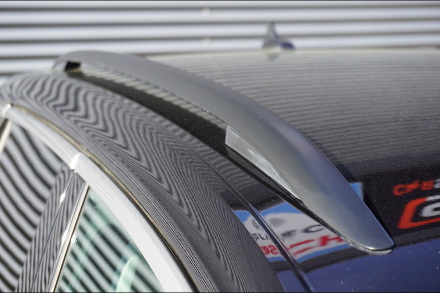 Volkswagen T-Roc 115PK Life Edition ALLSEASONS | STOELVERWARMING | PARK.SENS