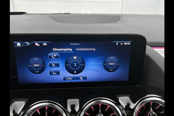 Mercedes-Benz GLA 250 e Business Solution AMG | AMG Line Plus pakket | Head-up display | Panoramaschuifdak | 360° camera | 20 inch AMG velgen | memorypakket | MULTIBEAM LED | Augmented Reality navigatie |