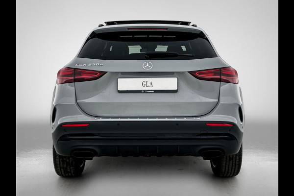 Mercedes-Benz GLA 250 e Business Solution AMG | AMG Line Plus pakket | Head-up display | Panoramaschuifdak | 360° camera | 20 inch AMG velgen | memorypakket | MULTIBEAM LED | Augmented Reality navigatie |