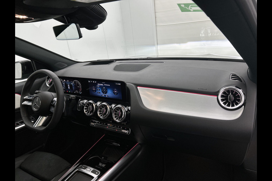 Mercedes-Benz GLA 250 e Business Solution AMG | AMG Line Plus pakket | Head-up display | Panoramaschuifdak | 360° camera | 20 inch AMG velgen | memorypakket | MULTIBEAM LED | Augmented Reality navigatie |