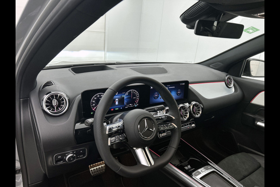 Mercedes-Benz GLA 250 e Business Solution AMG | AMG Line Plus pakket | Head-up display | Panoramaschuifdak | 360° camera | 20 inch AMG velgen | memorypakket | MULTIBEAM LED | Augmented Reality navigatie |
