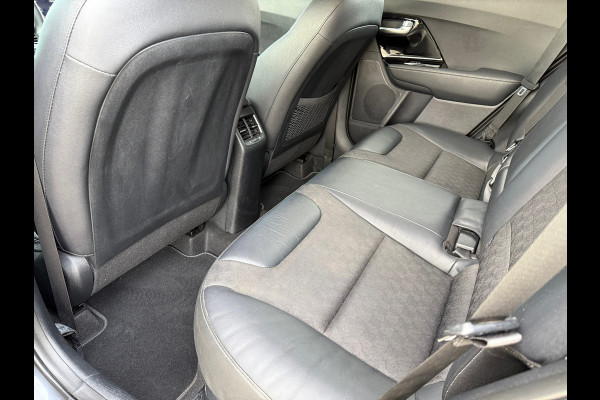 Kia Niro 1.6 GDi Hybrid DynamicPlusLine - Navi - Winterpakket - Camera - Climate - Org.NL