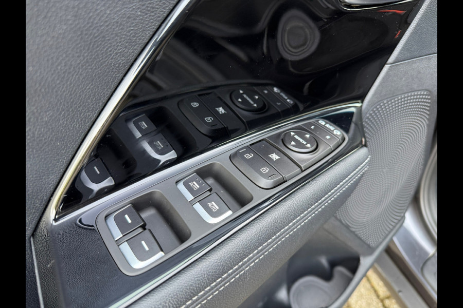 Kia Niro 1.6 GDi Hybrid DynamicPlusLine - Navi - Winterpakket - Camera - Climate - Org.NL