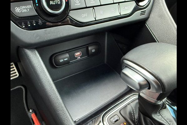 Kia Niro 1.6 GDi Hybrid DynamicPlusLine - Navi - Winterpakket - Camera - Climate - Org.NL