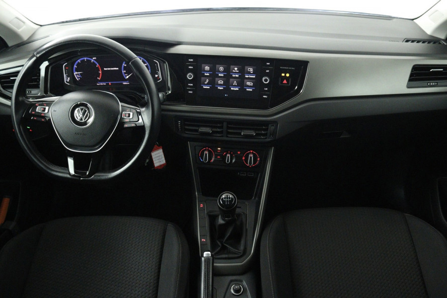 Volkswagen Polo 1.0 TSI Comfortline (NAVIGATIE, DIGITALE COCKPIT, CRUISE CONTROL ADAPTIEF, PARKEERSENSOREN)