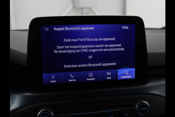 Ford Focus 1.5 EcoBoost Active X | Trekhaak | Adaptive cruise | Carplay | Camera | Digital Cockpit | Keyless | Full LED | Navigatie | Parkeerhulp | Climate control | Bluetooth