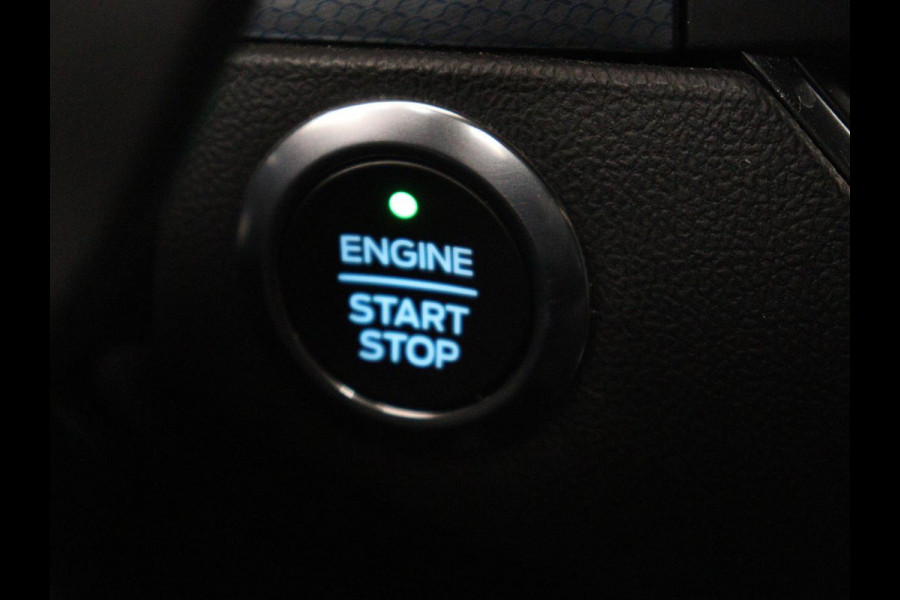 Ford Focus 1.5 EcoBoost Active X | Trekhaak | Adaptive cruise | Carplay | Camera | Digital Cockpit | Keyless | Full LED | Navigatie | Parkeerhulp | Climate control | Bluetooth