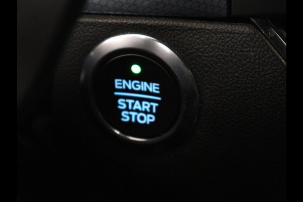 Ford Focus 1.5 EcoBoost Active X | Trekhaak | Adaptive cruise | Carplay | Camera | Digital Cockpit | Keyless | Full LED | Navigatie | Parkeerhulp | Climate control | Bluetooth